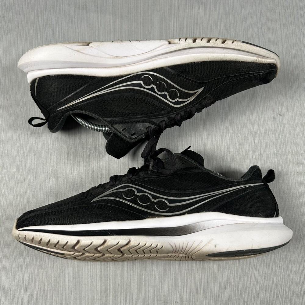 Saucony Kinvara 13 Mens Running Shoes US 11.5 Black Pwrrun Cushioning Midsole